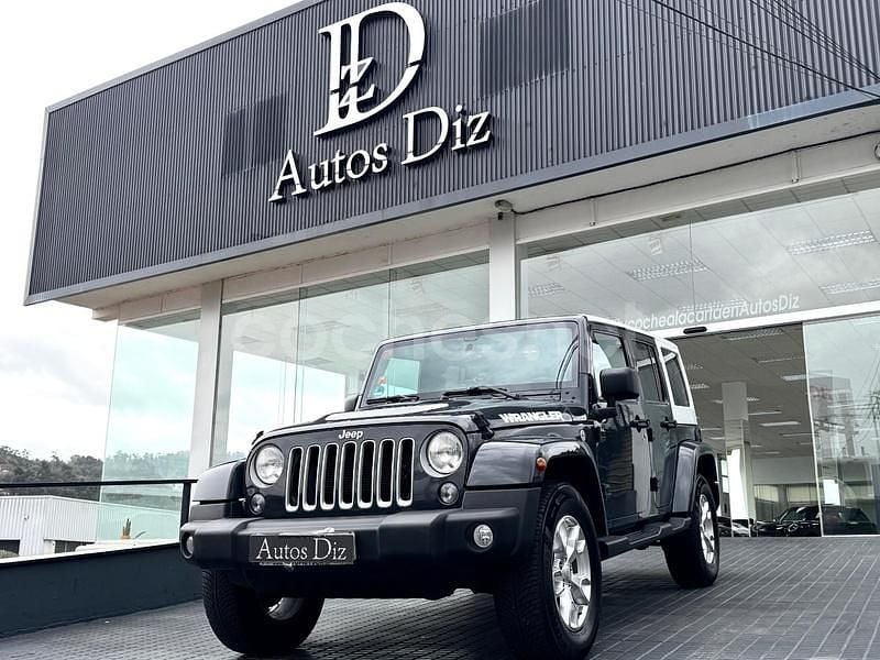 Gris / plata Usado 2018 Jeep Wrangler Unlimited SUV | 42.500 € (Precio justo) - Imagen 1/4