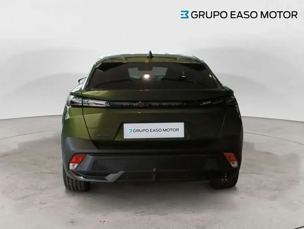 Nuevo Peugeot 408 GT 226 CV (166 kW) 2026 Verde SUV