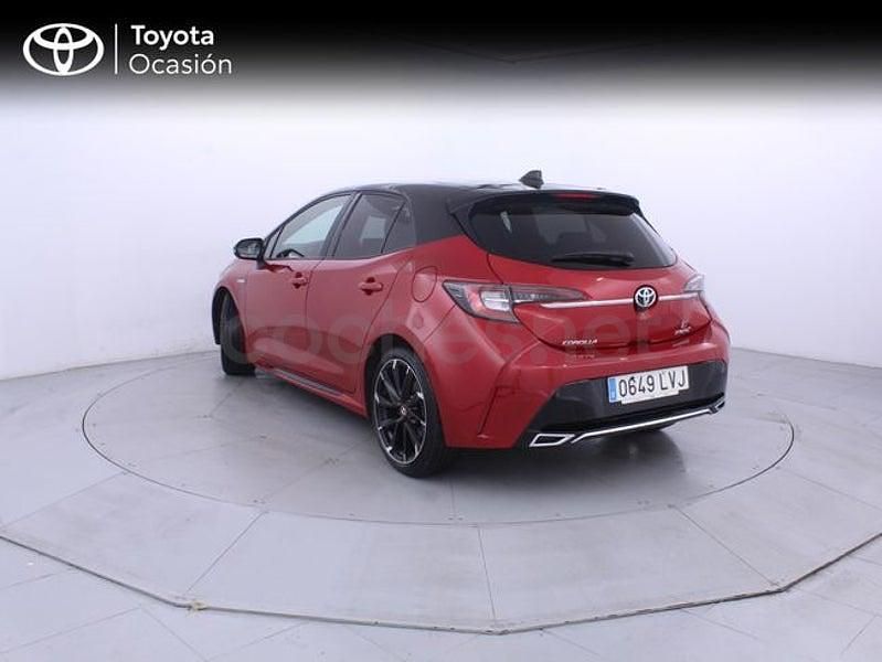 Usado Toyota Corolla 184 CV (135 kW) 2021 Rojo Berlina