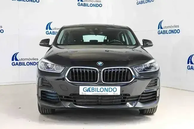 Usado BMW X2 Comfort Edition 220 CV (161 kW) 2021 Negro SUV