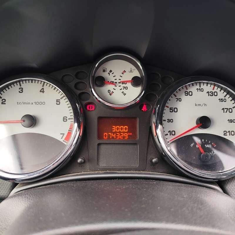 Usado Peugeot 207 Outdoor Outdoor 120 CV (88 kW) 2009 Familiar