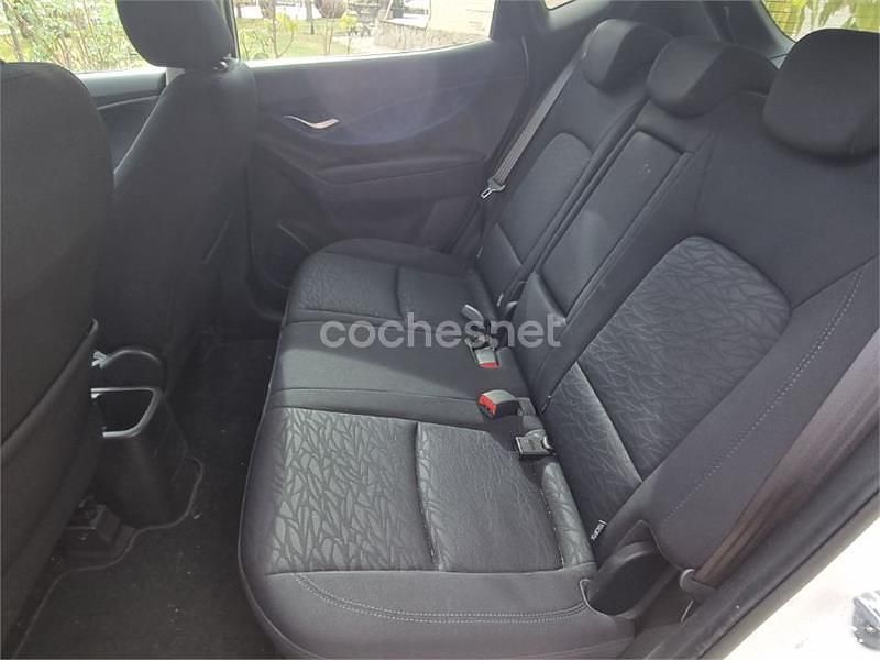 Blanco Usado 2012 Hyundai ix20 Monovolumen | 8500 € (Precio justo) - Imagen 1/4