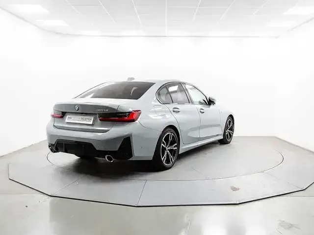 Usado BMW 320 Comfort Edition 190 CV (139 kW) 2025 Gris Berlina