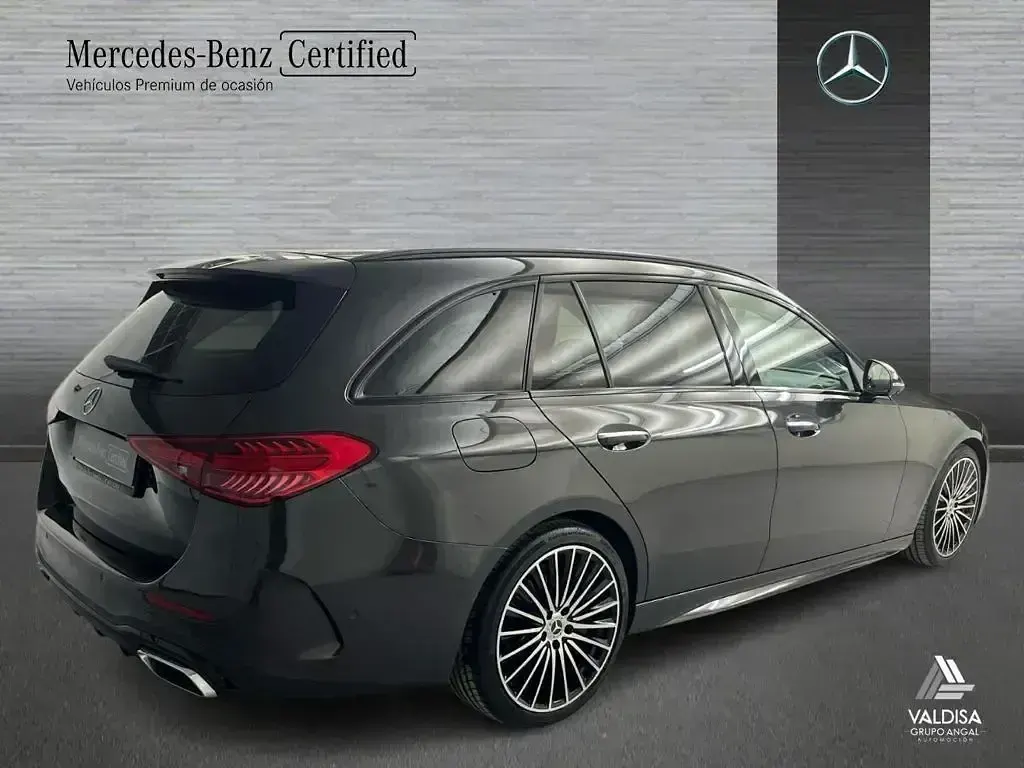 Usado Mercedes C220 AMG line 200 CV (147 kW) 2021 Gris Familiar