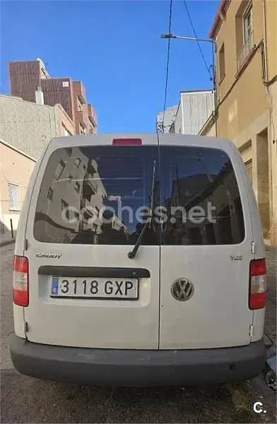 Usado VW Caddy 105 CV (77 kW) 2010 Blanco Monovolumen
