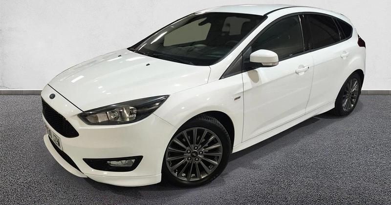 Usado Ford Focus ST-Line 125 CV (91 kW) 2017