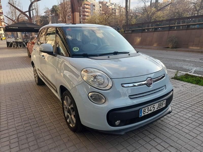 Usado Fiat 500L Lounge 120 CV (88 kW) 2014 Blanco Monovolumen