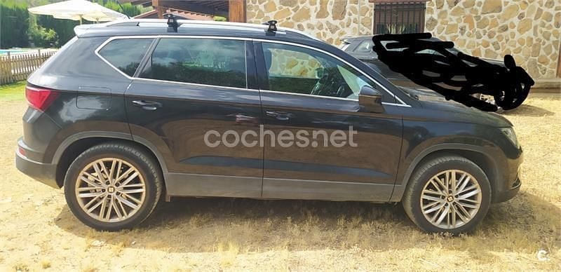 Usado Seat Ateca 4Drive 150 CV (110 kW) 2016 Negro SUV