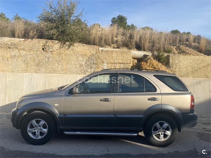 Usado Kia Sorento Active 170 CV (125 kW) 2006 Beige SUV