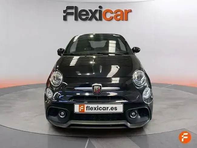 Usado Abarth 595 165 CV (121 kW) 2022 Negro Utilitario