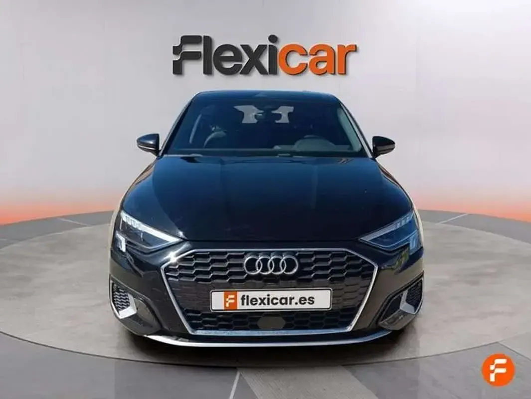 Usado Audi A3 Sportback Advanced 116 CV (85 kW) 2023 Negro Utilitario