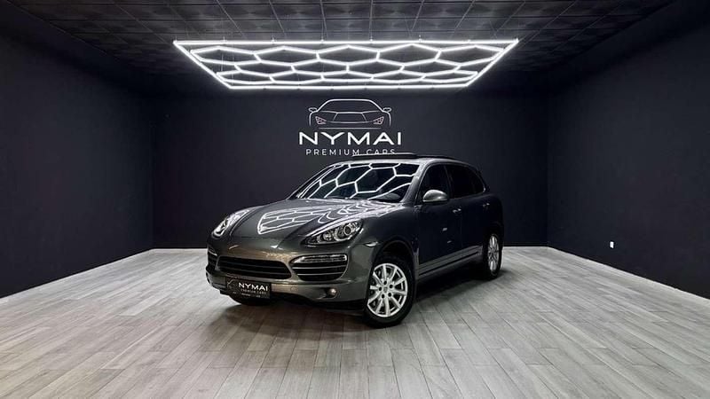 Käytetty Porsche Cayenne 245 HP (180 kW) 2013 Harmaa Katumaasturi