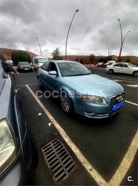 Azul Usado 2005 Audi A4 Berlina | 2850 € (Super precio) - Imagen 1/4