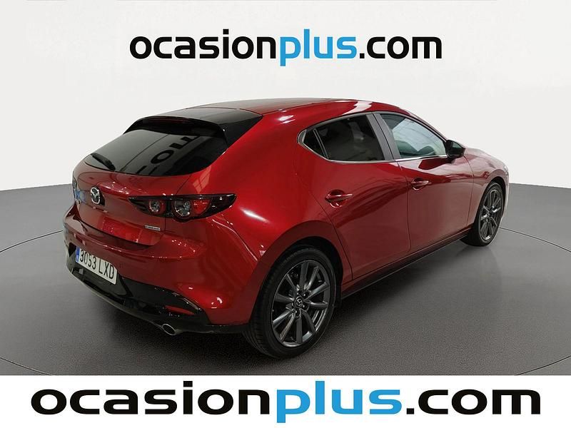 Usado Mazda 3 122 CV (89 kW) 2022 Rojo Utilitario
