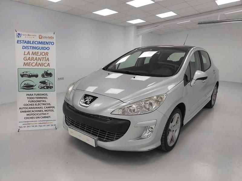 Usado Peugeot 308 Premium 136 CV (100 kW) 2008 Gris Utilitario