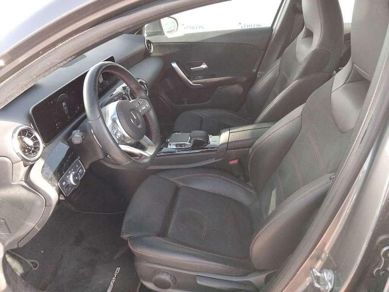 Usado Mercedes A200 150 CV (110 kW) 2019 Gris Utilitario