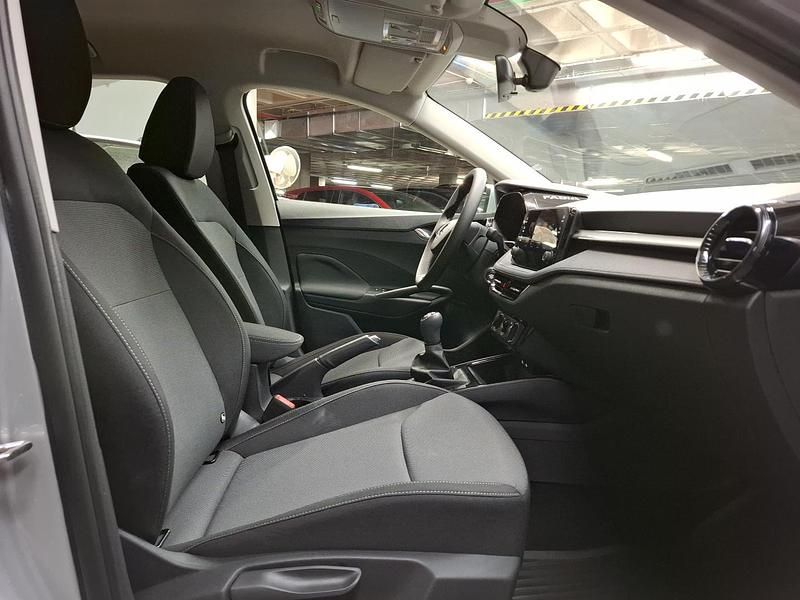 Nuevo Skoda Fabia Selection 95 CV (69 kW) 2025 Plata brilliant metalizado Utilitario