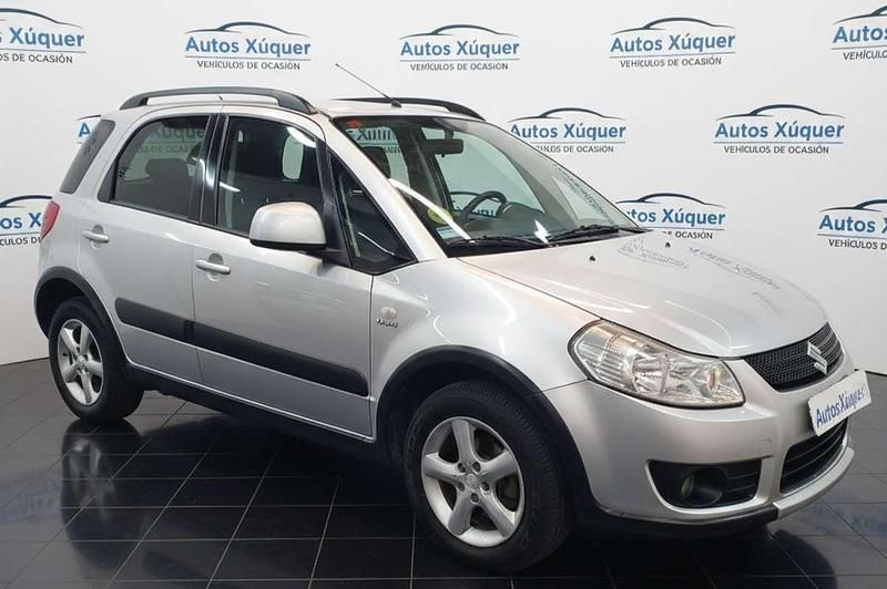 Usado Suzuki SX4 GLX 120 CV (88 kW) 2008 Gris Utilitario