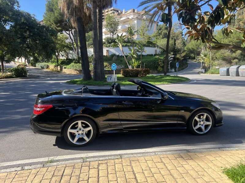Usado Mercedes E350 265 CV (194 kW) 2011 Negro Descapotable