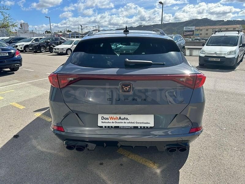 Usado Cupra Formentor VZ 310 CV (228 kW) 2023 Gris / plata SUV