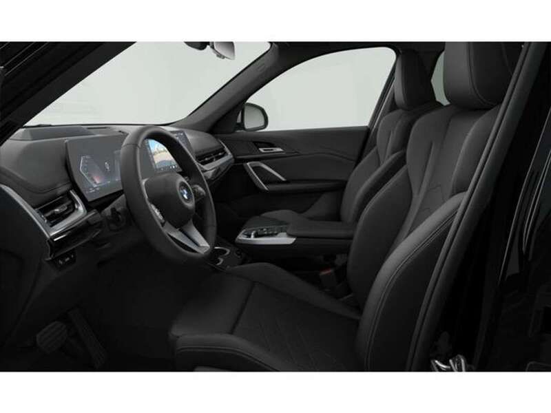 Negro Usado 2024 BMW X1 Comfort Edition SUV | 41.900 € (Super precio) - Imagen 1/4