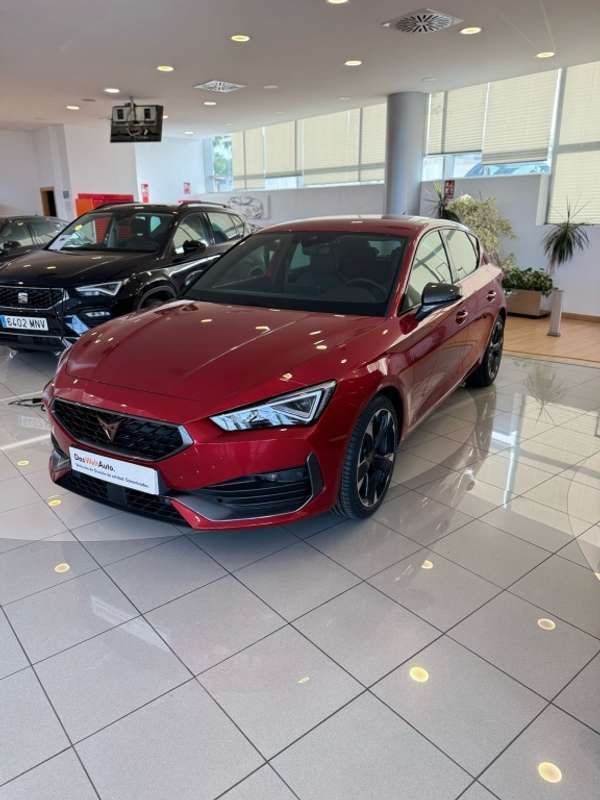 Rojo Nuevo 2024 Cupra Leon Utilitario | 31.500 € (Caro) - Imagen 1/4