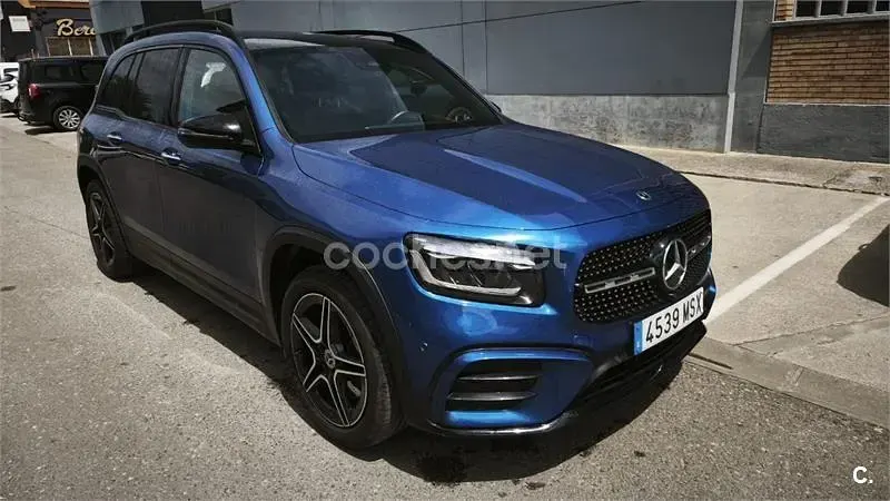 Usado Mercedes GLB220 190 CV (139 kW) 2024 Azul SUV