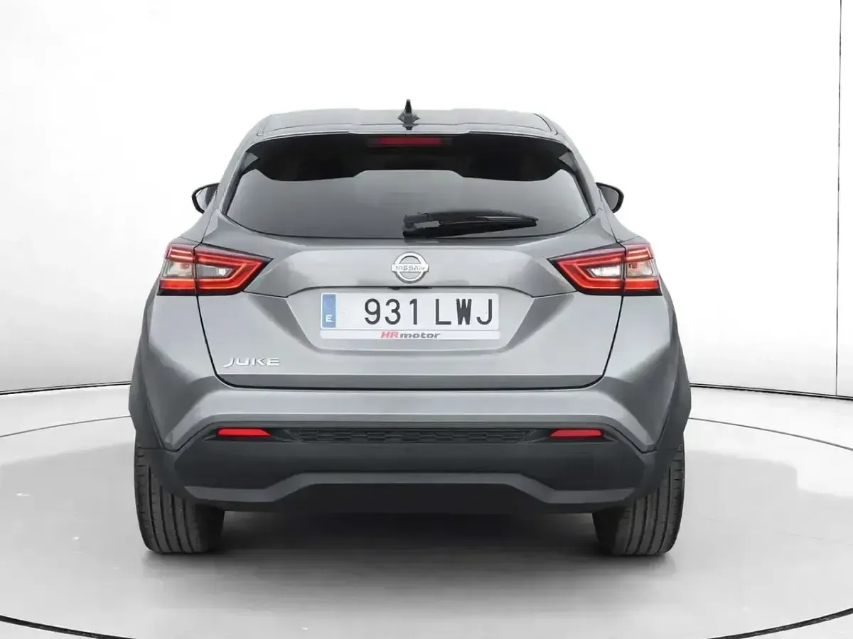 Usado Nissan Juke Tekna 114 CV (83 kW) 2022 Gris SUV