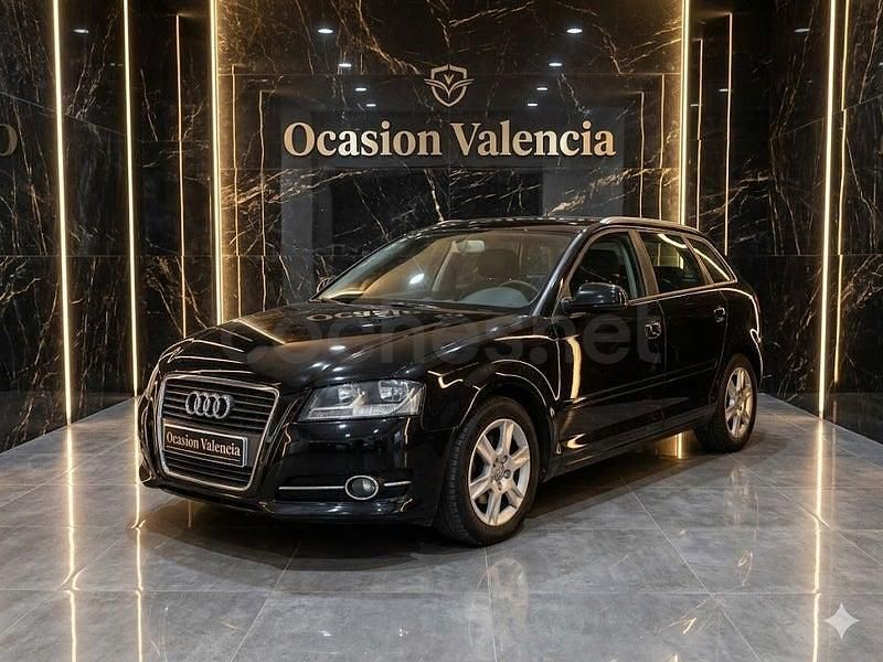 Käytetty Audi A3 Ambition 140 HP (102 kW) 2011 Musta Viistoperä