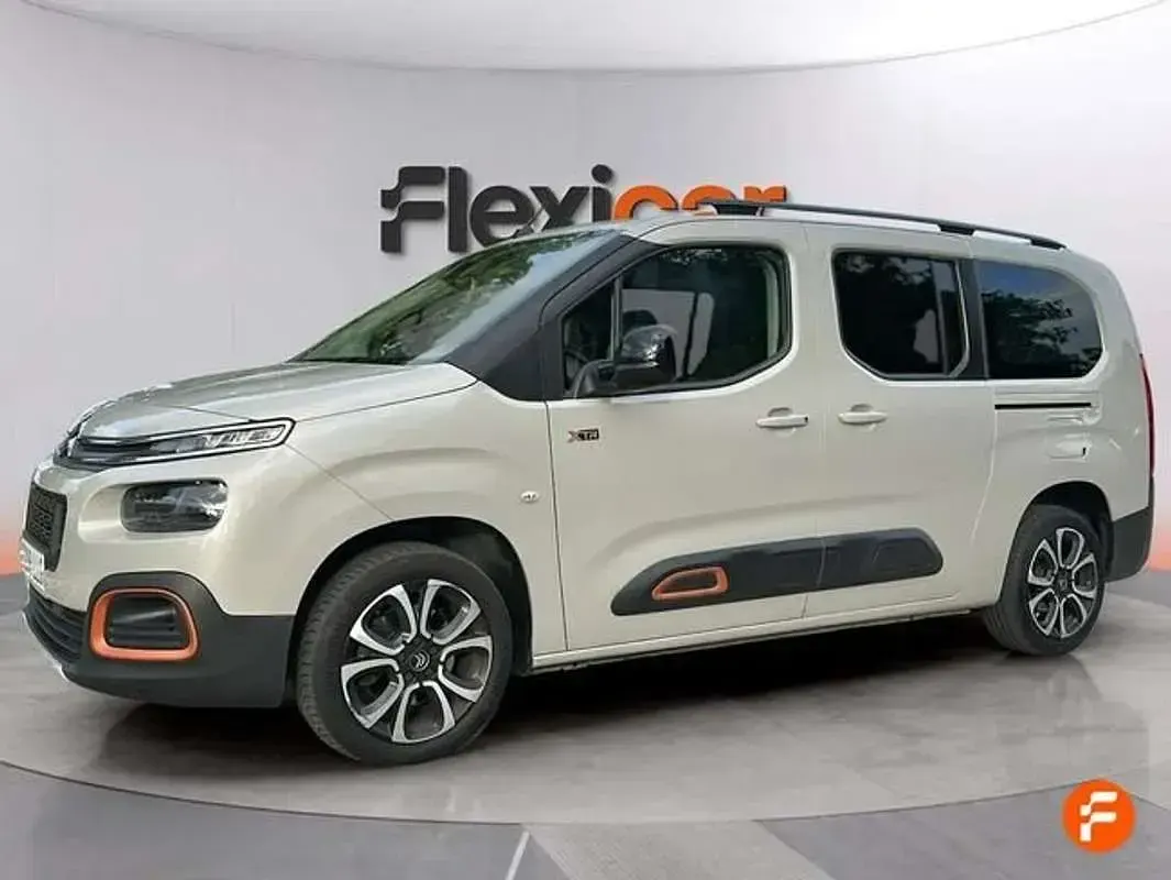 Usado Citroën e-Berlingo Shine 131 CV (96 kW) 2020 Beige Van