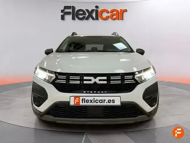 Usado Dacia Sandero Essentiel 101 CV (74 kW) 2023 Blanco