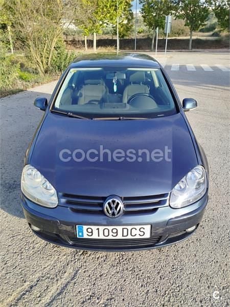 Azul Usado 2004 VW Golf IV Highline Berlina | 3350 € (Precio justo) - Imagen 1/4