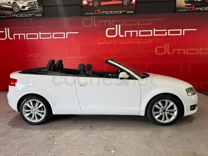 Usado Audi A3 Cabriolet Ambition 105 CV (77 kW) 2013 Blanco Descapotable