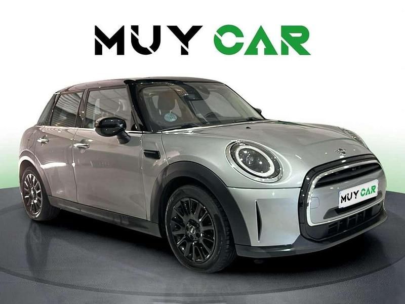 Usado Mini Cooper 136 CV (100 kW) 2023 Gris Utilitario
