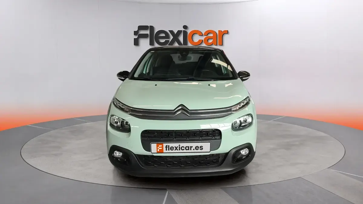 Usado Citroën C3 Feel 82 CV (60 kW) 2018 Verde Utilitario