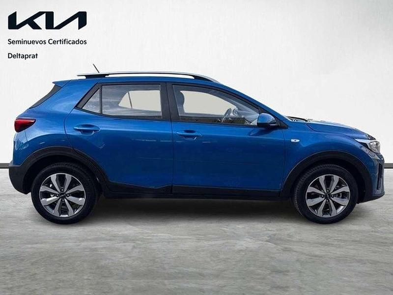 Usado Kia Stonic 101 CV (74 kW) 2024 Azul SUV