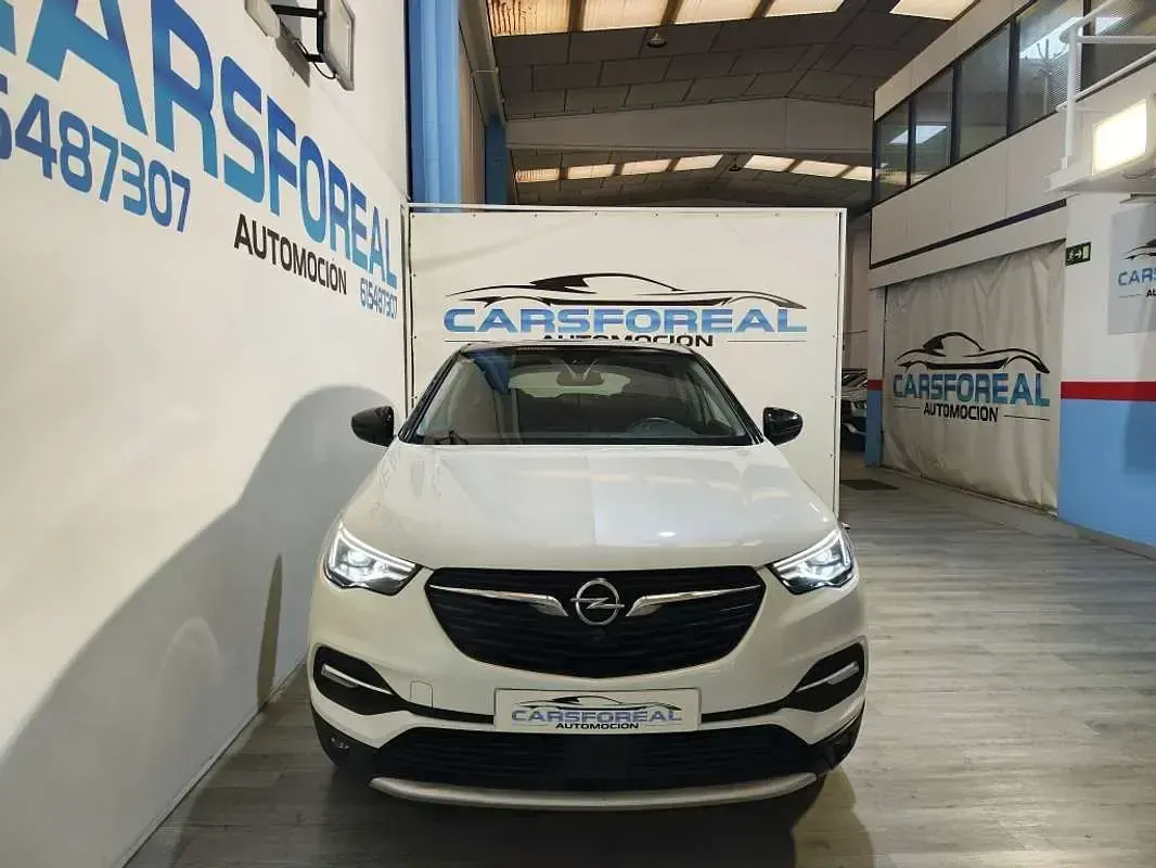 Usado Opel Grandland X Ultimate 131 CV (96 kW) 2020 Blanco SUV