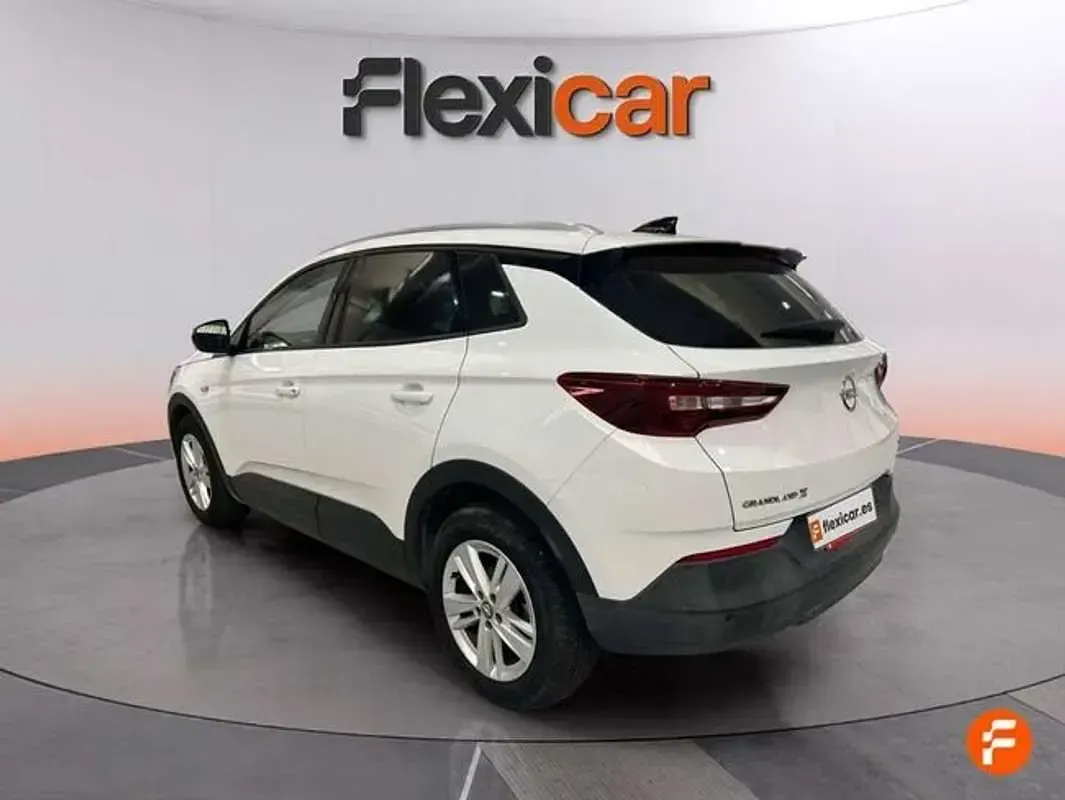Usado Opel Grandland X Excellence 131 CV (96 kW) 2017 Blanco SUV
