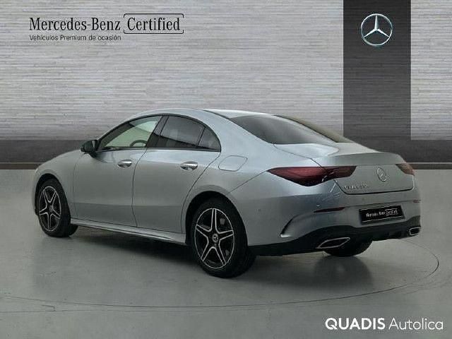 Usado Mercedes CLA250e 218 CV (160 kW) 2025 Plata hightech Coupe