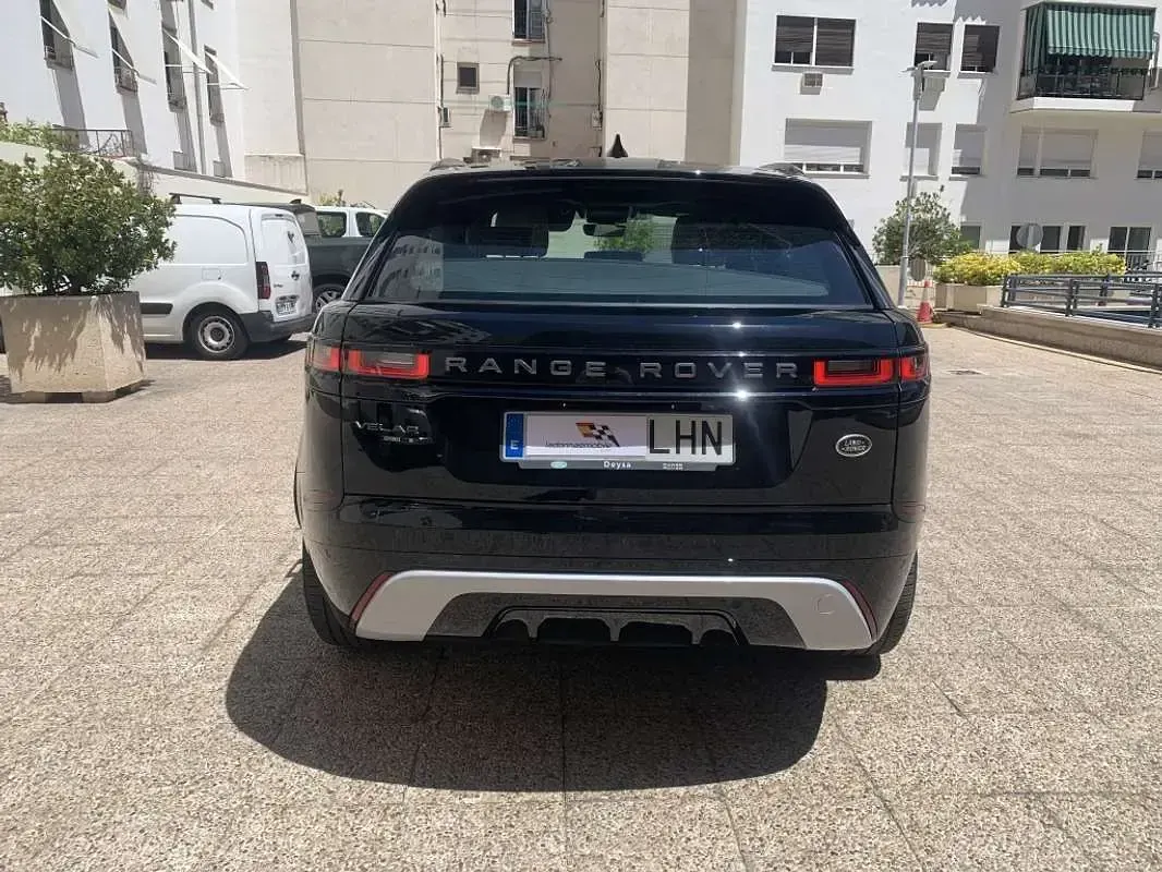 Usado Land Rover Range Rover Velar SE Dynamic 179 CV (131 kW) 2020 Negro SUV