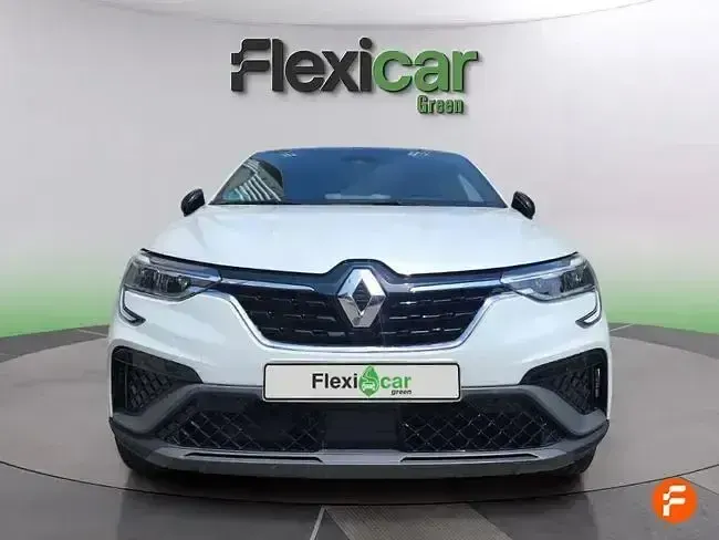 Usado Renault Arkana RS Line 160 CV (117 kW) 2023 Blanco SUV