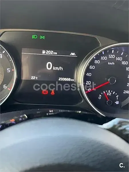 Usado Kia XCeed 115 CV (84 kW) 2020 Granate SUV