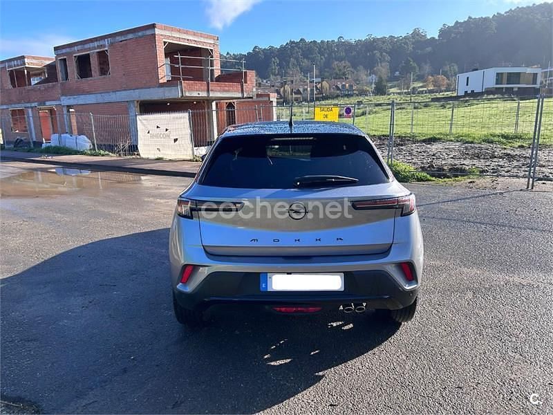 Usado Opel Mokka 136 CV (100 kW) 2023 Gris / plata SUV