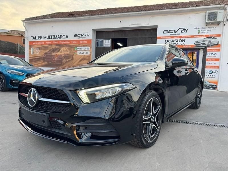 Usado Mercedes A250 218 CV (160 kW) 2021 Negro Berlina