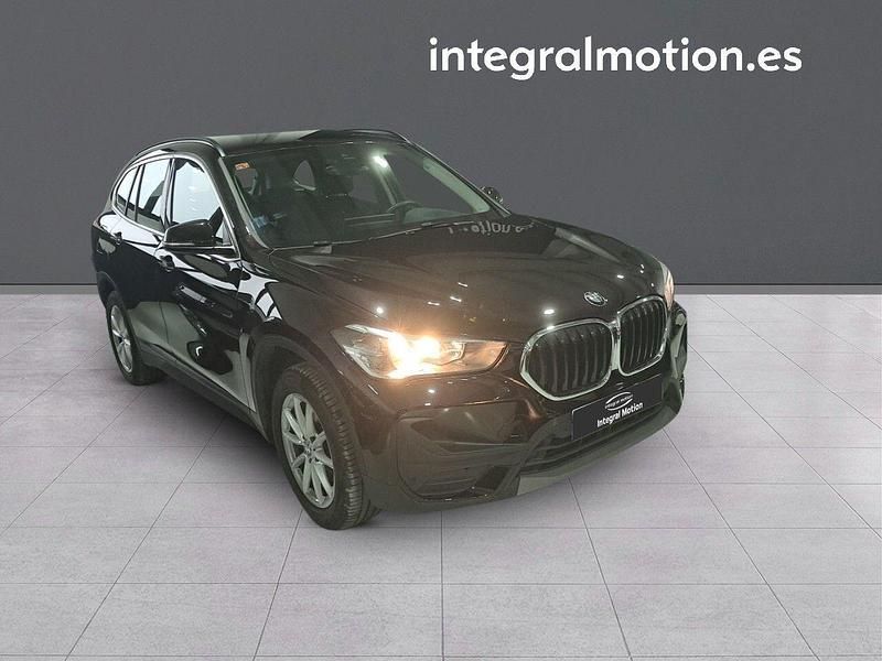 Usado BMW X1 136 CV (100 kW) 2021 Negro SUV