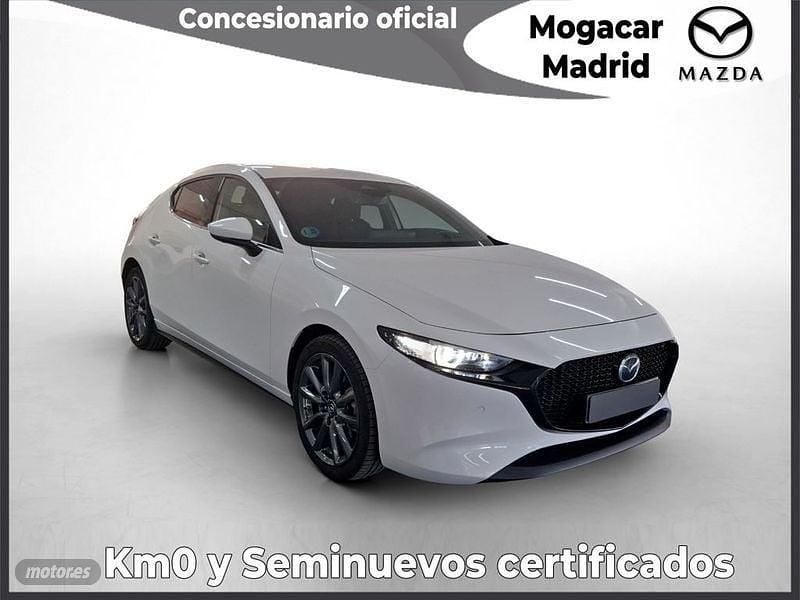 Blanco Usado 2024 Mazda 3 Exclusive-Line Berlina | 27.900 € (Precio justo) - Imagen 1/4