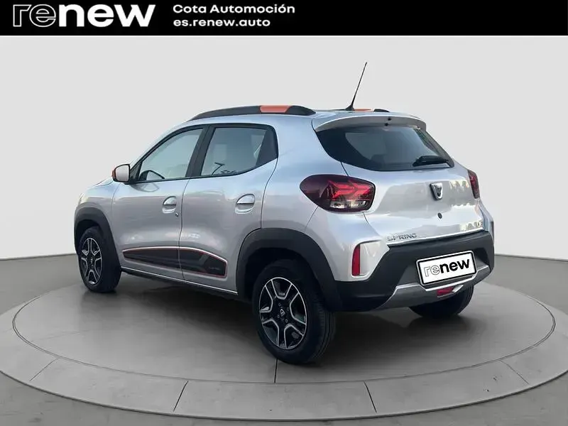 Begagnad Dacia Spring Comfort 33 kW (45 HK) 2021 Grå Halvkombi