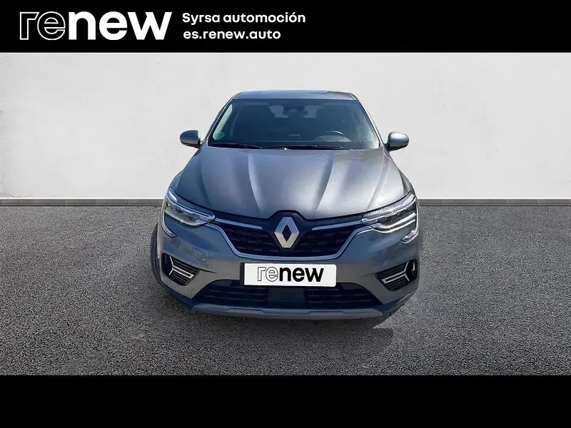 Usado Renault Arkana Techno 94 CV (69 kW) 2023 Gris SUV