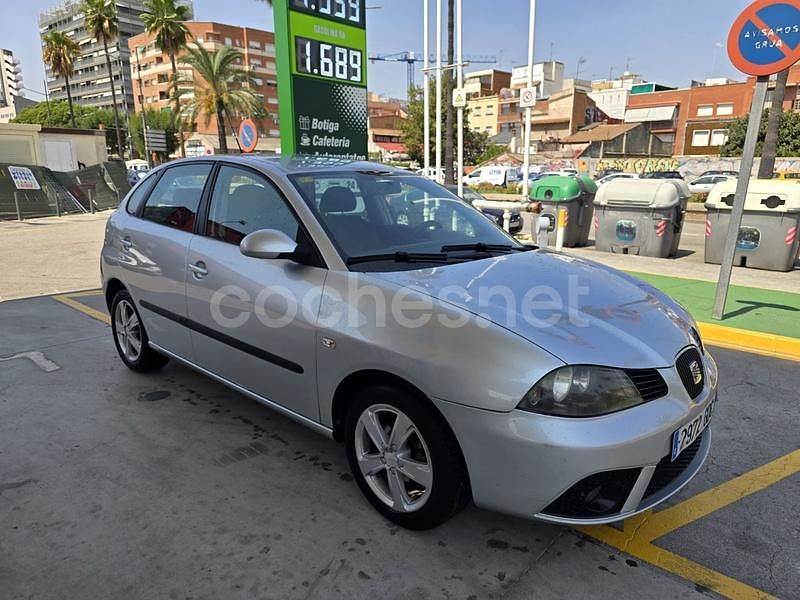 Gris / plata Usado 2008 Seat Ibiza Sport Berlina | 4500 € (Super precio) - Imagen 1/4