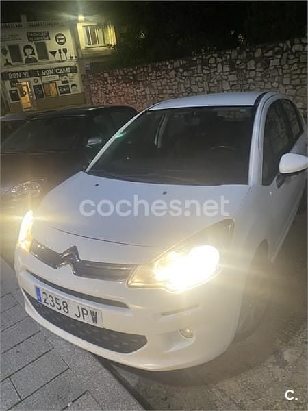 Usado Citroën C3 Live 68 CV (50 kW) 2016 Blanco Berlina